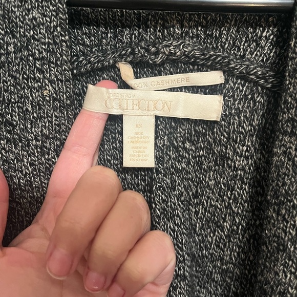 Nordstrom 100% Cashmere Knit Cardigan Size XS - Picture 5 of 9